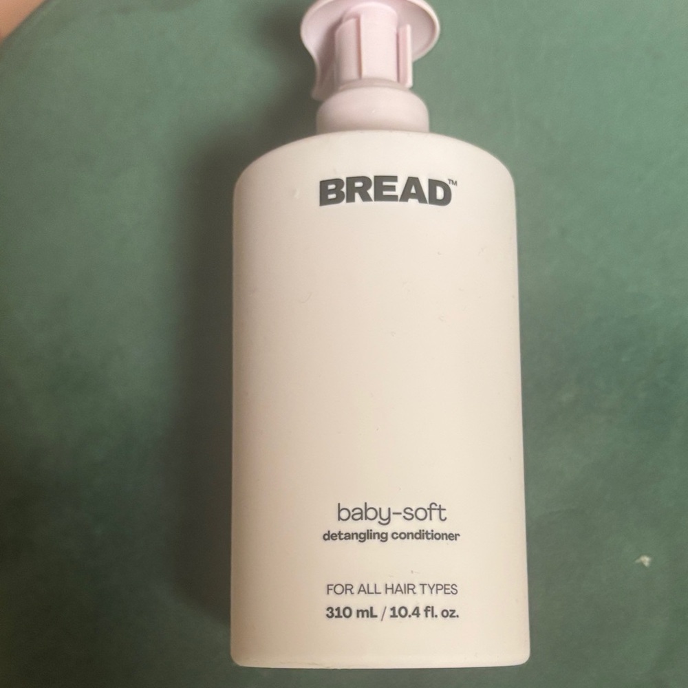 Bread Beauty Supply Hair Conditioner - White